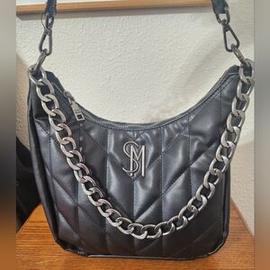 Steve Madden Black Shoulder Bag with large Silver Chain in front! Excellent Cond